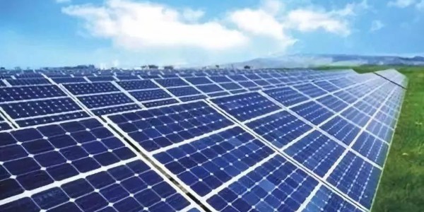 朝陽集團(tuán)-太陽能光伏玻璃為什麼選用超白玻璃？